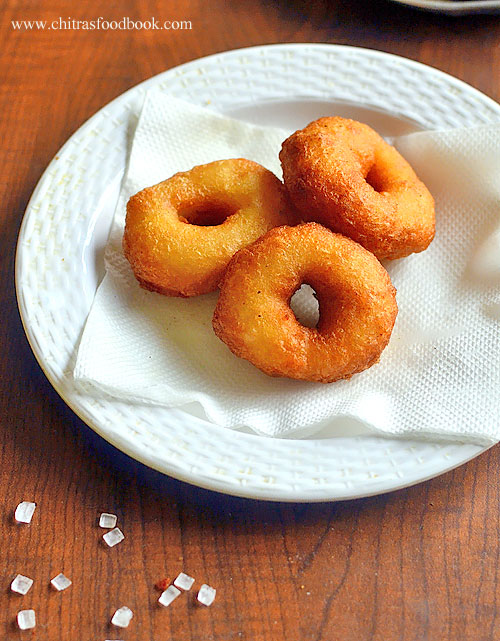 Chettinad Kalkandu Vadai Recipe – Sweet Medhu Vada | Sweet ulundhu vadai With Video